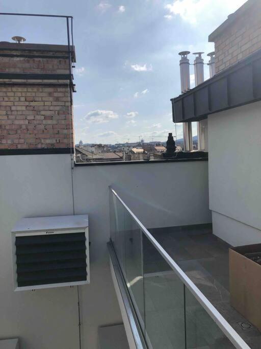 Luxury Cozy 2 Bdr Downtown Apt.4 Budapest Esterno foto