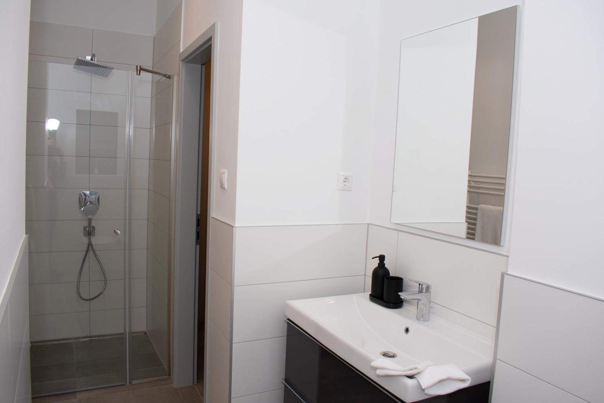 Luxury Cozy 2 Bdr Downtown Apt.4 Budapest Esterno foto